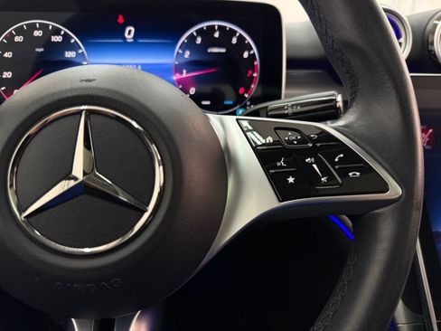 Used 2023 Mercedes-Benz C 300 Sedan image 27