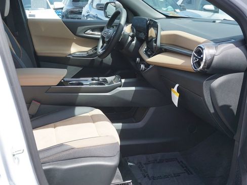 New 2026 Chevrolet Equinox ACTIV w/ Safety and Technology Package FWD image 12