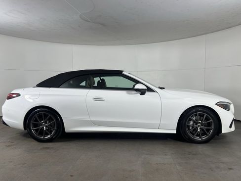 Used 2024 Mercedes-Benz CLE 300 4MATIC Cabriolet image 8