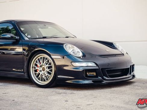 Used 2006 Porsche 911 Carrera S RWD image 38
