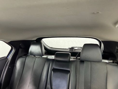 Used 2023 Mitsubishi Eclipse Cross SE image 3