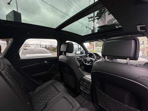 Used 2020 Audi SQ5 Premium Plus w/ Premium Plus Package image 20