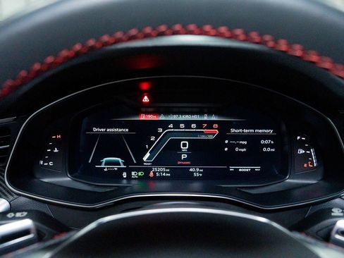 Used 2021 Audi RS 6 w/ Executive Package image 46