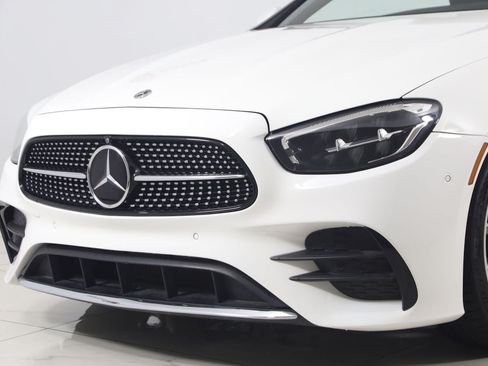 Used 2023 Mercedes-Benz E 450 Cabriolet w/ AMG Line image 84