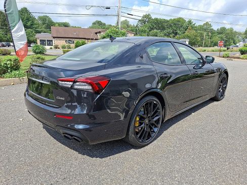 Used 2022 Maserati Ghibli Modena Q4 image 4