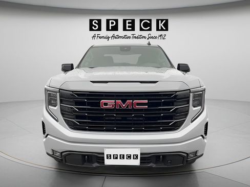 Certified 2024 GMC Sierra 1500 Elevation w/ X31 Off-Road Package AWD/4WD image 8