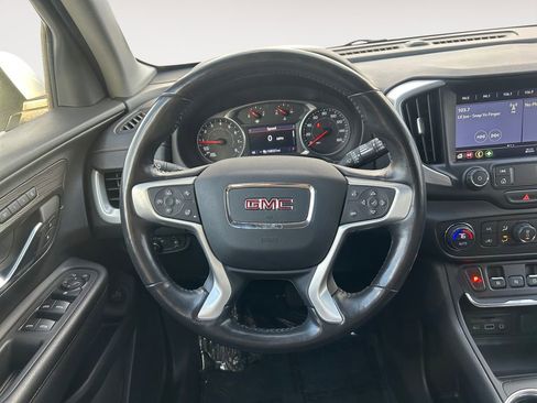 Used 2021 GMC Terrain SLT image 14