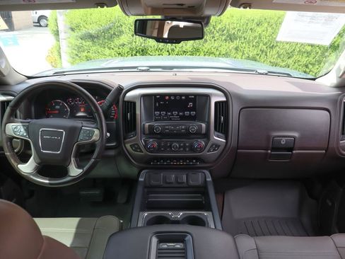 Used 2016 GMC Sierra 2500 Denali w/ Duramax Plus Package image 31