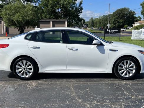 Used 2016 Kia Optima EX image 6
