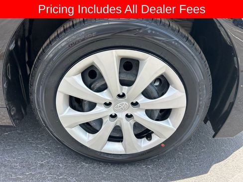 Used 2023 Toyota Corolla LE FWD image 21