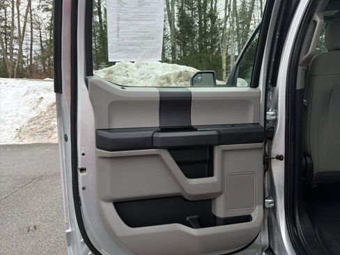 Used 2015 Ford F150 XL w/ Equipment Group 101A Mid image 11