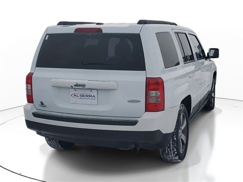 Used 2016 Jeep Patriot Latitude w/ Premium Sound Group image 4