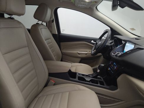 Used 2017 Ford Escape Titanium image 21