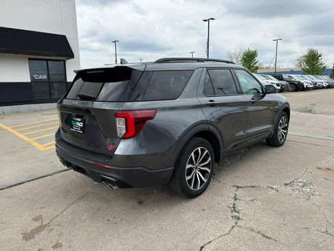 Used 2020 Ford Explorer ST w/ Premium Technology Package AWD/4WD image 16