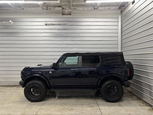 Used 2021 Ford Bronco Outer Banks image 10