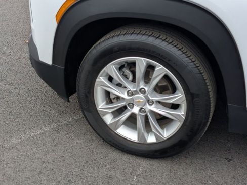 Used 2023 Chevrolet TrailBlazer LS FWD image 22