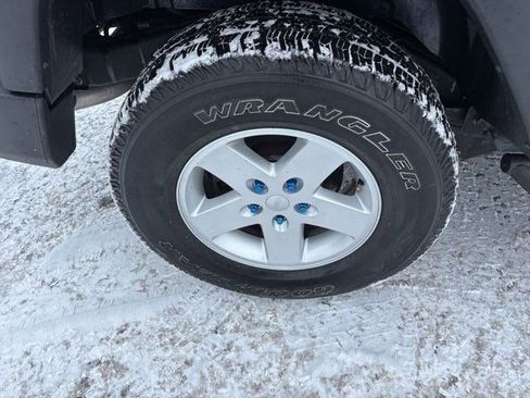 Used 2018 Jeep Wrangler Unlimited Sport S image 37