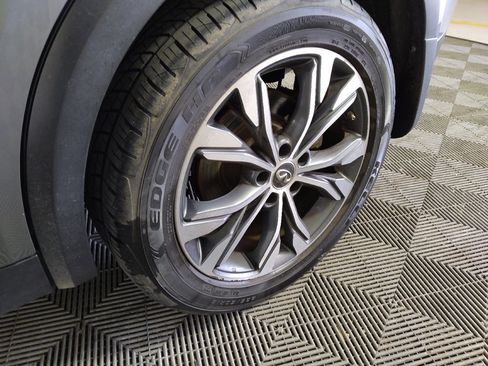 Used 2018 INFINITI QX30 AWD image 31