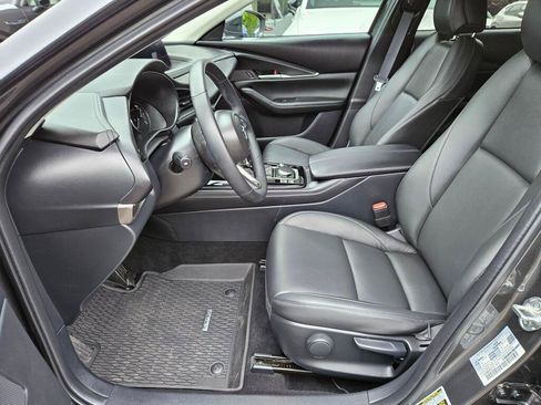 Certified 2025 MAZDA CX-30 AWD 2.5 S w/ Select Sport Pkg image 10