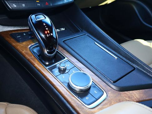 Certified 2021 Cadillac CT5 Premium Luxury image 30