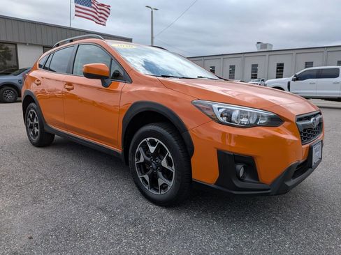 Used 2020 Subaru Crosstrek 2.0i Premium image 4