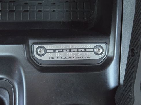 Used 2024 Ford Bronco Outer Banks image 24