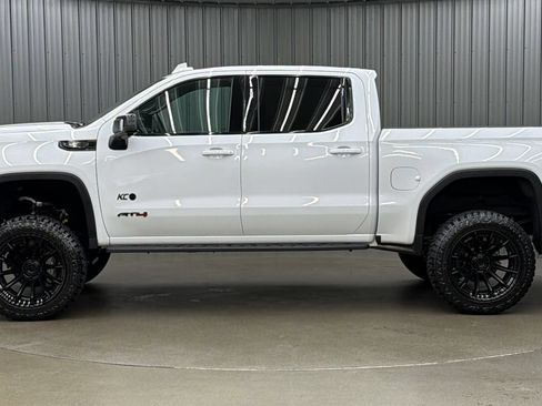 Used 2026 GMC Sierra 1500 AT4 w/ AT4 Premium Package AWD/4WD image 2