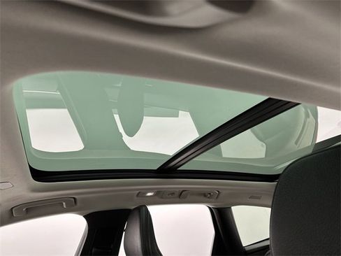 Certified 2022 Volvo XC60 T8 Inscription Expression image 22