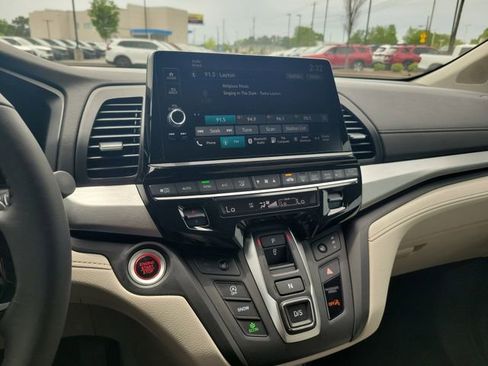 Certified 2026 Honda Odyssey EX-L image 21