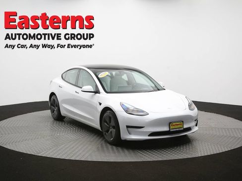 Used 2023 Tesla Model 3 Standard Range RWD image 46