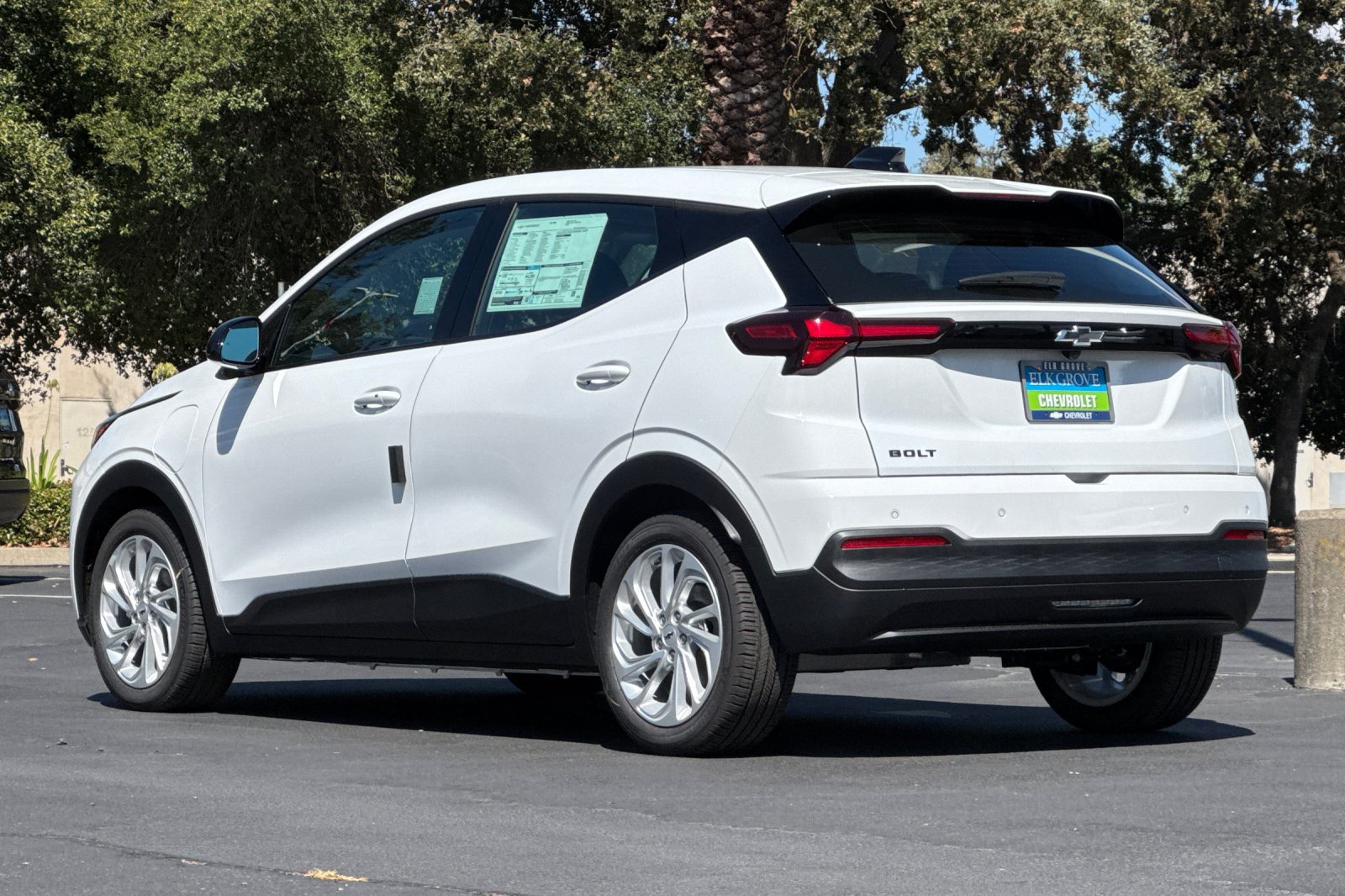 New 2027 Chevrolet Bolt LT FWD image 5