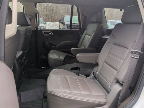 Used 2020 GMC Yukon Denali w/ Denali Premium Package image 26