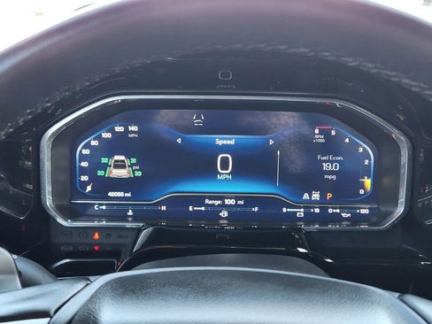 Used 2024 Chevrolet Silverado 1500 ZR2 w/ Technology Package image 17