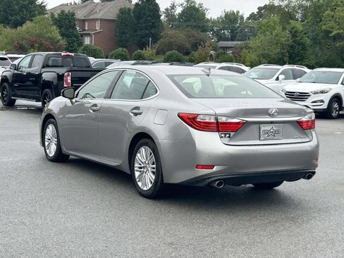 Used 2015 Lexus ES 350 w/ Luxury Package FWD image 7