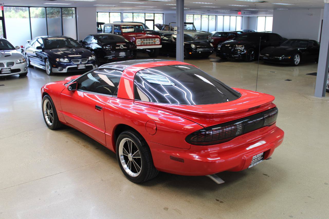 Used 1994 Pontiac Firebird Formula RWD image 12