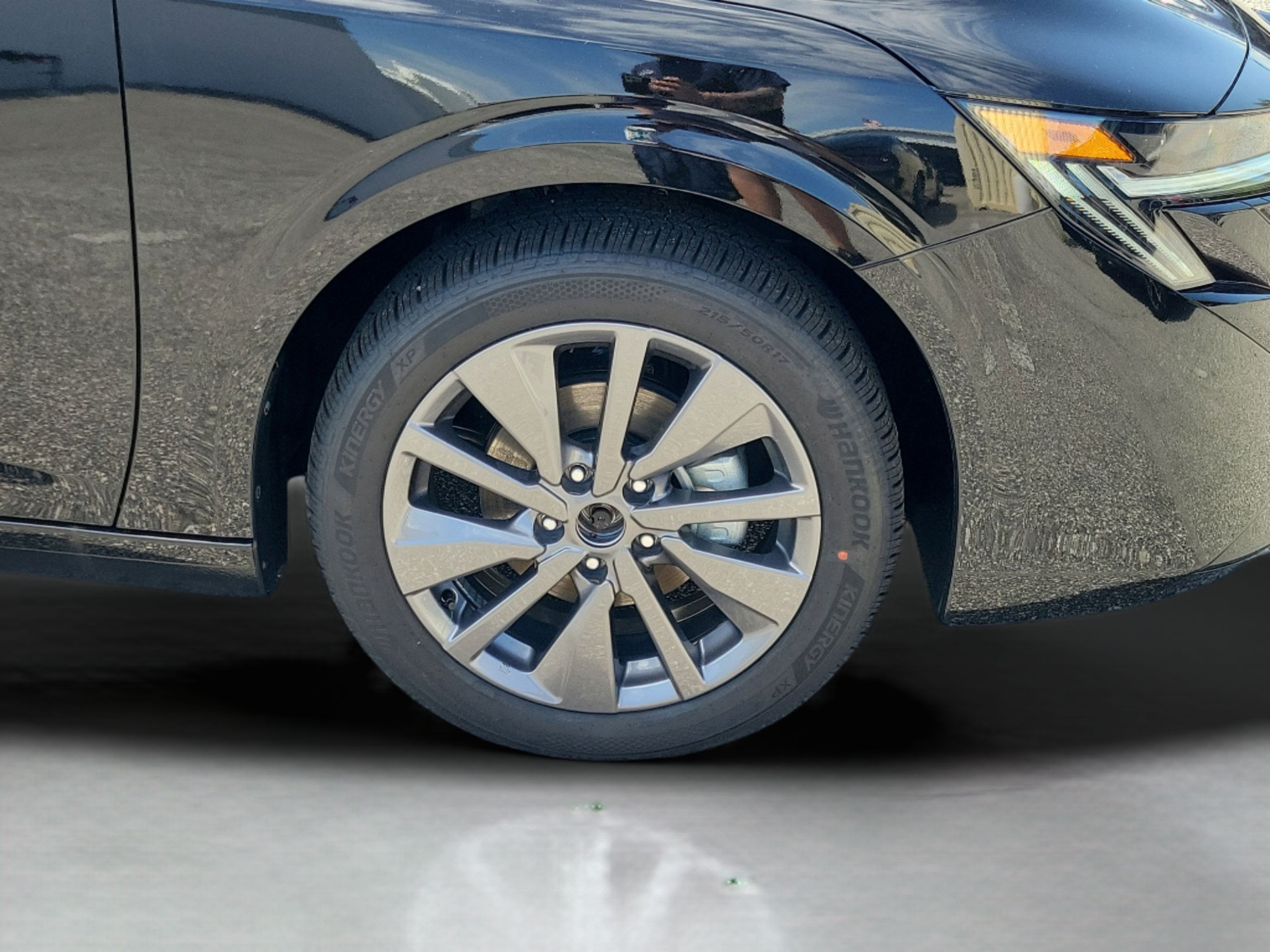 New 2026 Nissan Sentra SL w/ Floor Mat Package FWD image 30