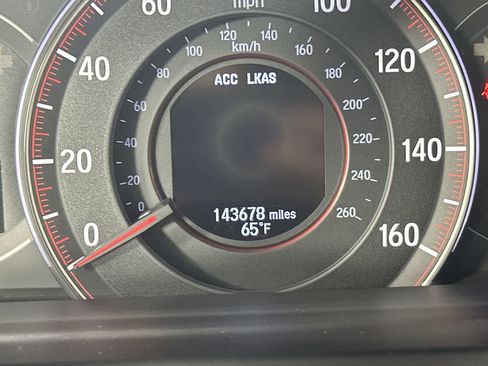 Used 2016 Honda Accord Touring image 20