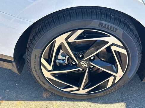 New 2026 Hyundai Sonata SEL FWD image 18