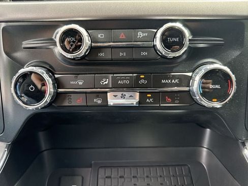 Used 2025 Ford F150 XLT w/ Equipment Group 302A MID AWD/4WD image 19