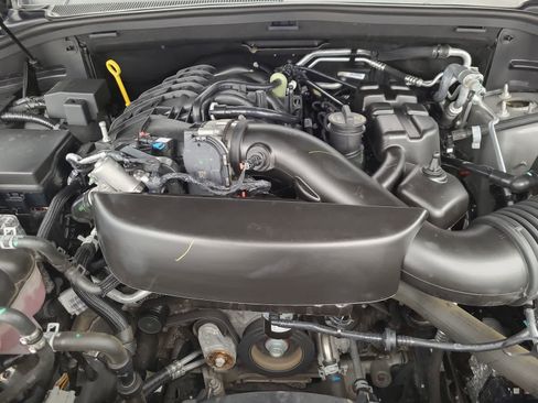 Used 2025 Dodge Durango GT image 17