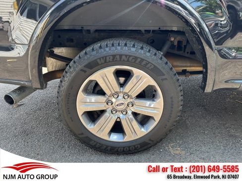 Used 2019 Ford F150 Lariat w/ Equipment Group 502A Luxury AWD/4WD image 12