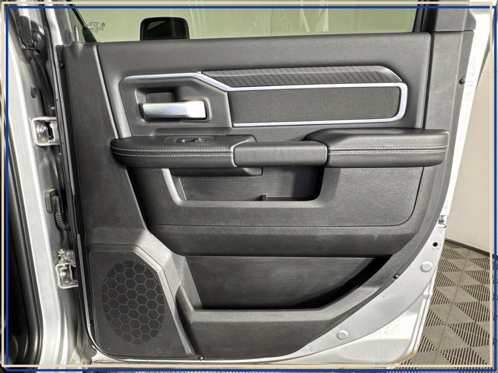 Certified 2026 RAM 2500 Big Horn AWD/4WD image 43