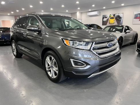 Used 2018 Ford Edge Titanium FWD image 1