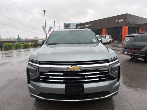 Used 2025 Chevrolet Tahoe LT RWD image 15