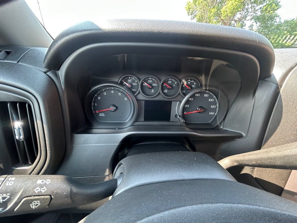 Used 2020 Chevrolet Silverado 1500 Custom Trail Boss w/ Custom Convenience Package AWD/4WD image 14