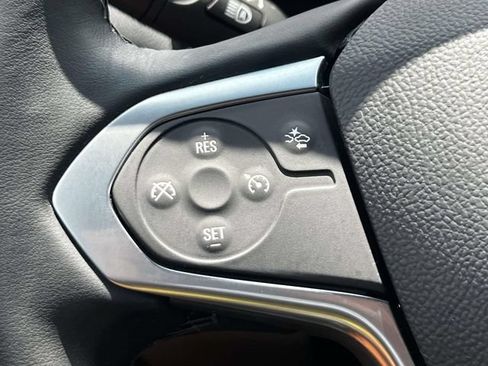 Certified 2023 Chevrolet Traverse LT FWD image 23
