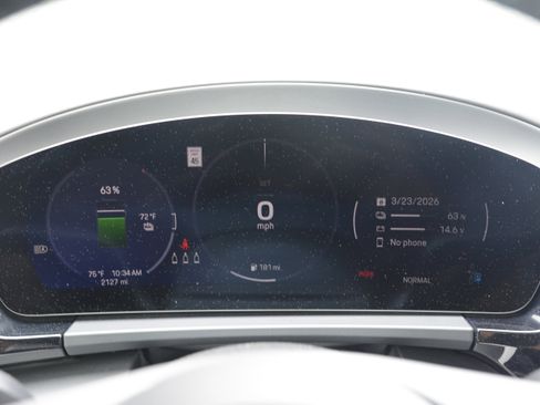 Certified 2025 Porsche Macan 4S Electric image 17