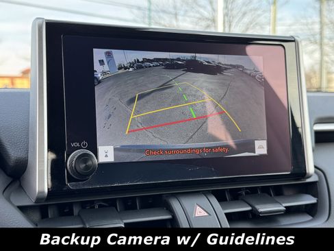 Used 2024 Toyota RAV4 AWD Hybrid image 8