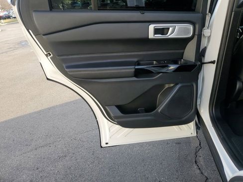 Used 2022 Ford Explorer ST w/ Equipment Group 401A image 25