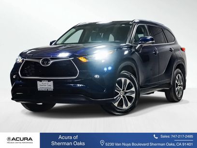Used 2020 Toyota Highlander XLE